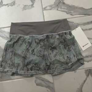 Lululemon NWT Pace Rival mid rise skirt